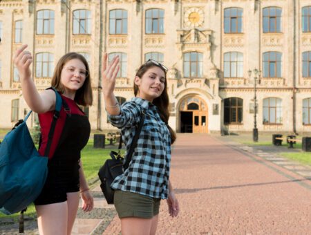 Ontario International High School: Dünyaya Açılan Online Lise Programı